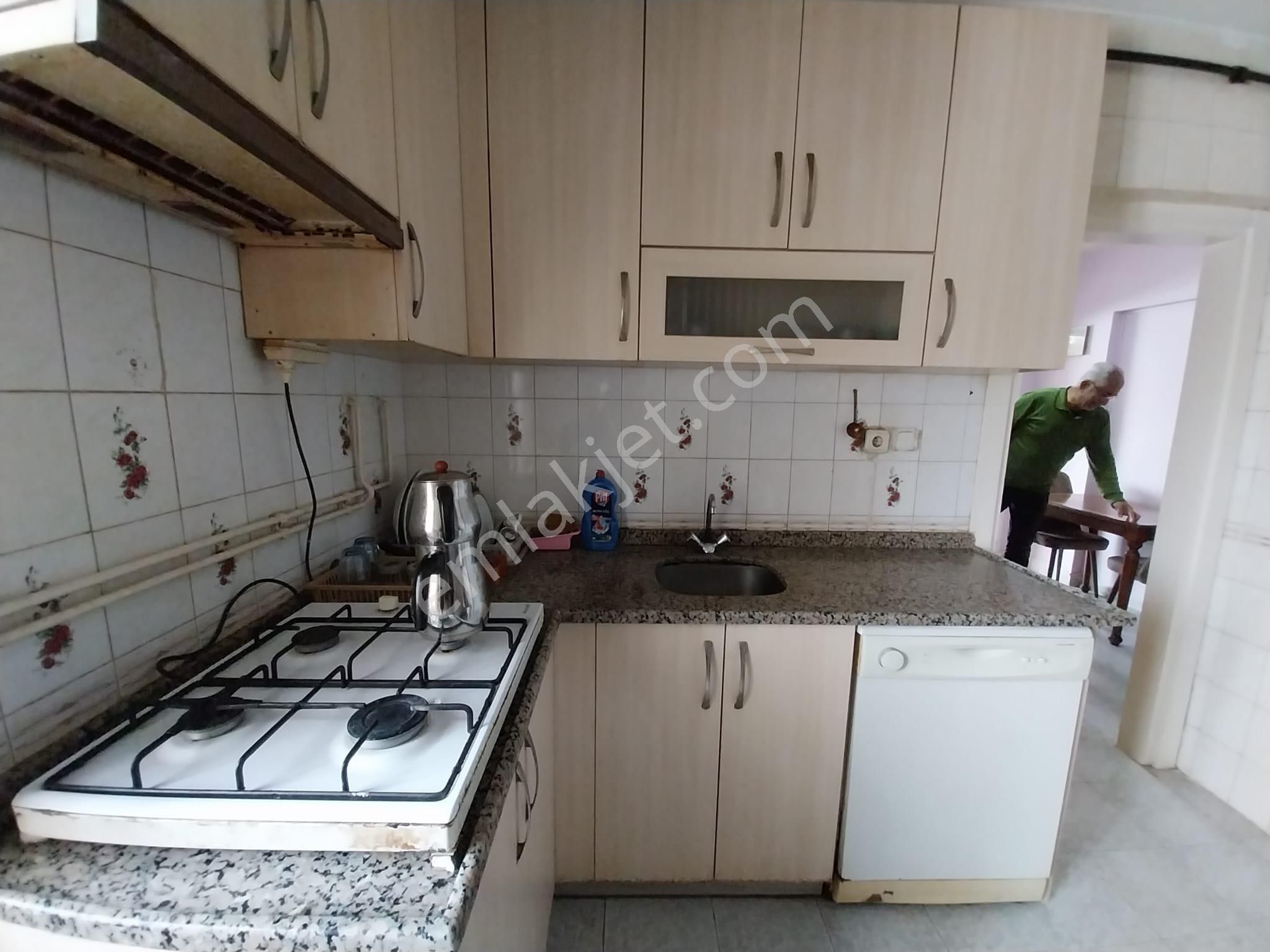 Ataşehir İçerenköy Kiralık Daire İçerenköy Korucular Sit. 2+1 Kiralık Daire