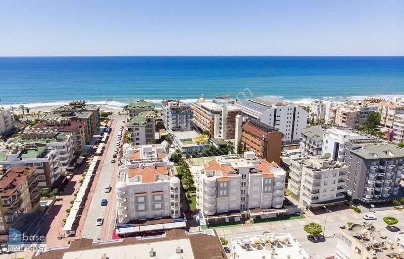 Alanya Oba'da Denize 100m, Havuzlu Sitede Satılık 2+1 Eşyalı Daire. İkamete Uygun