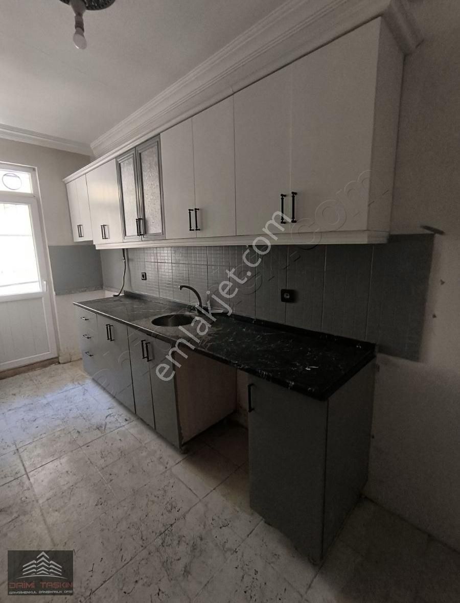 Gebze Mimar Sinan Kiralık Daire Daimi Taşkın Gayrimenkul'den Bekara Uygun 2+1 Kiralık Daire