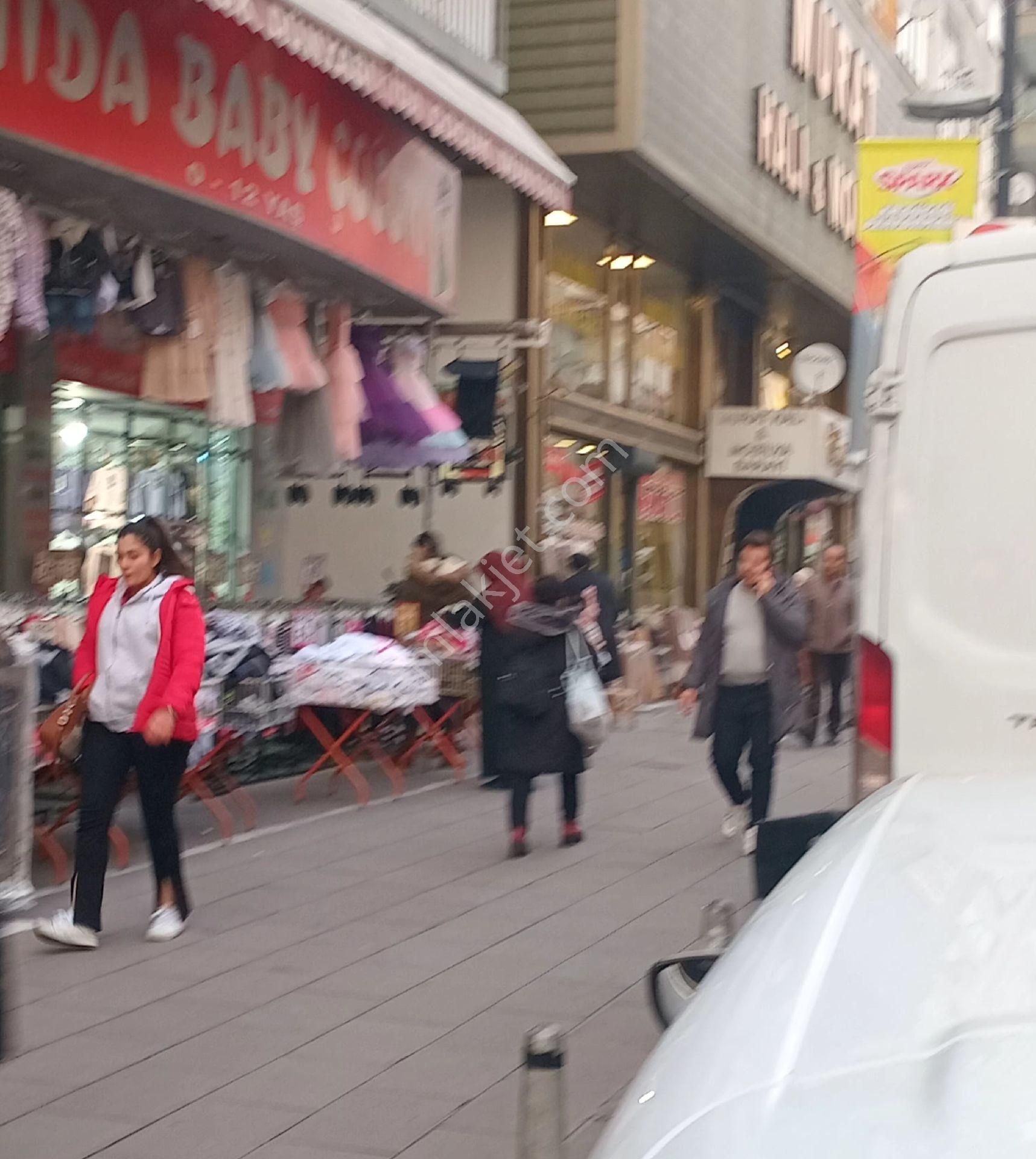 Bahçelievler Şirinevler Satılık Dükkan & Mağaza İstanbul'un En İşlek Caddelerinden Birinde Satılık Süper Bir Dükkan