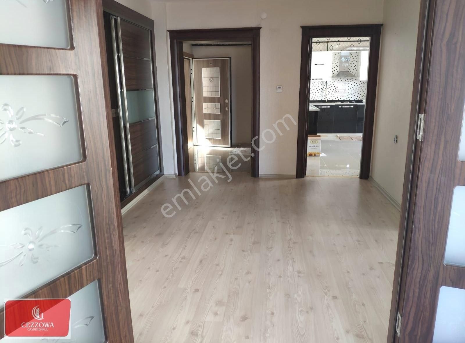 Kayapınar Diclekent Satılık Daire 75. Parselde Ataşlar İkiz Park Satlık Daire 4+1 Kat 10