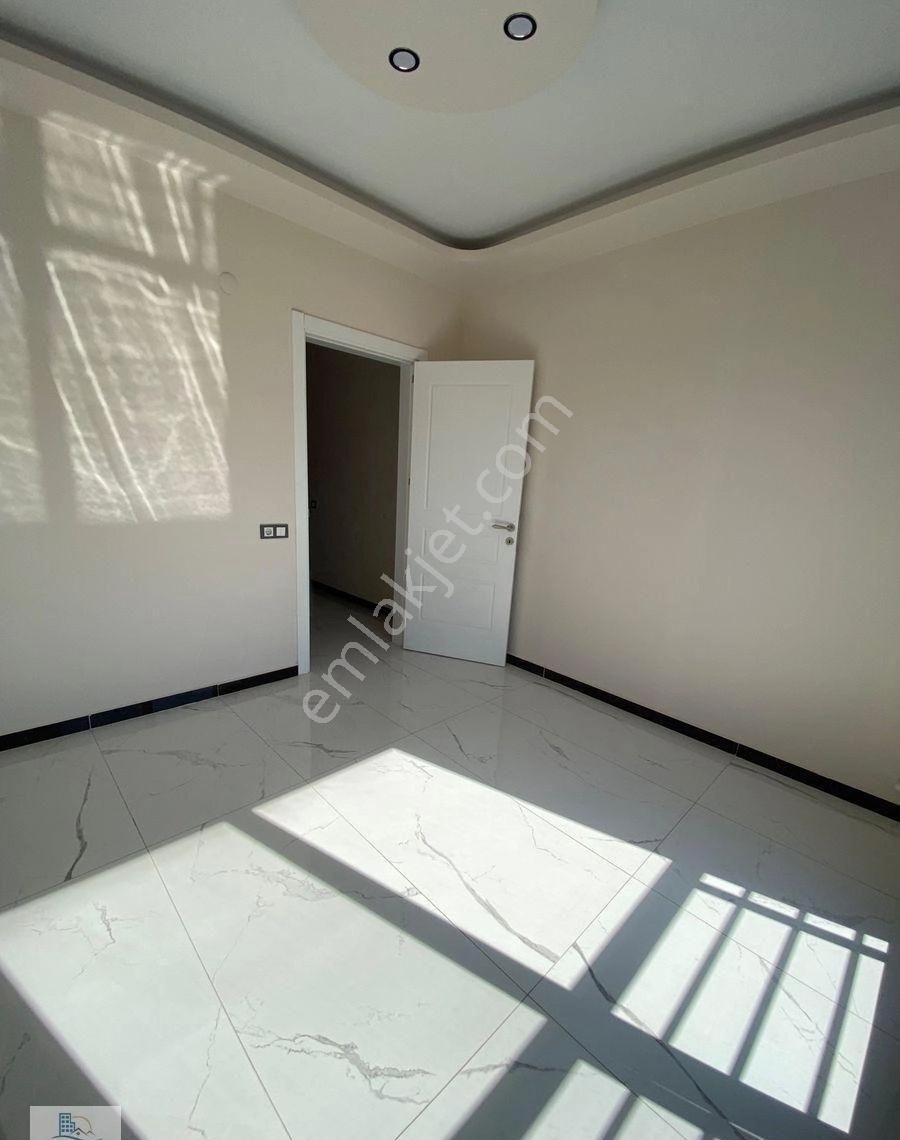 Altınkumda Denize 100 Metre Mesafede Havuzlu Asansörlü 3+1 Dubleks Daire - Görsel 16