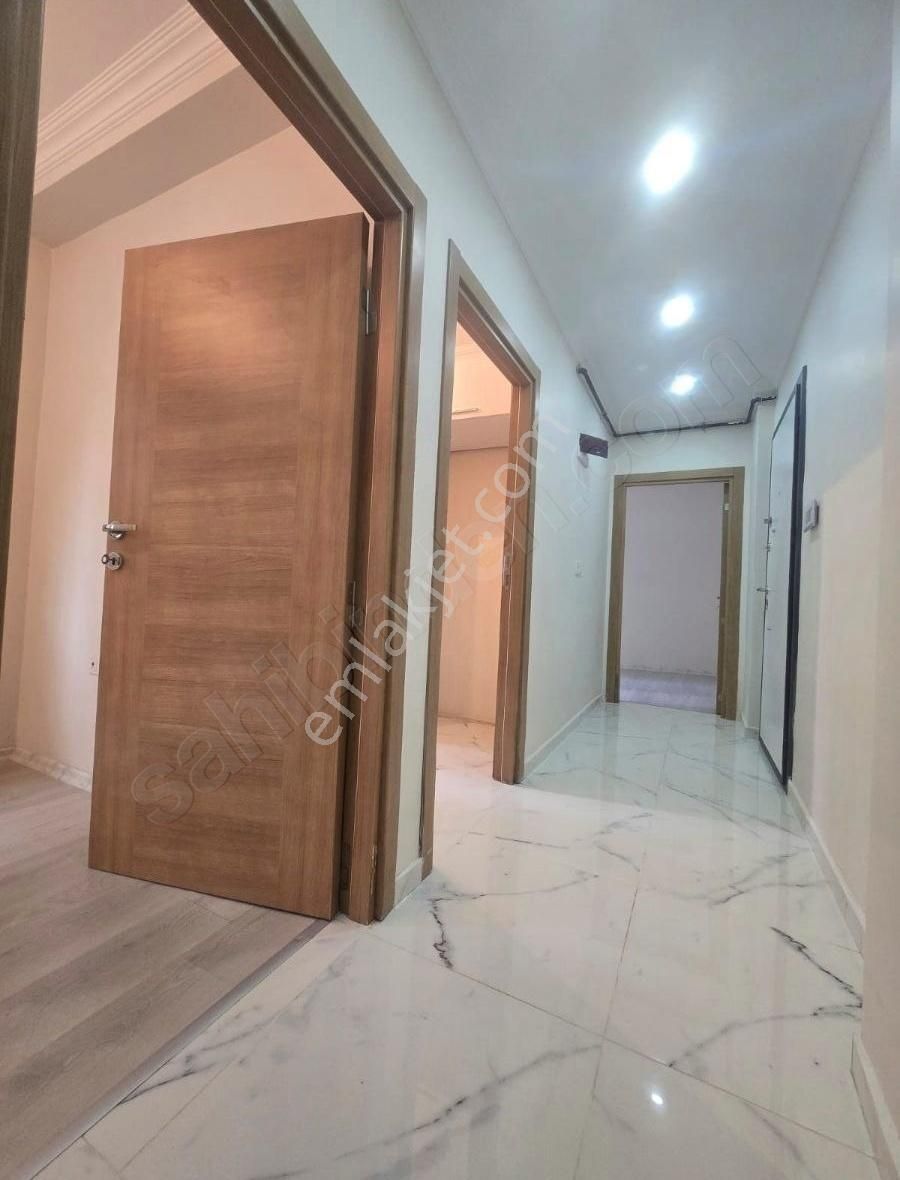 Avcılar Gümüşpala Kiralık Daire İstanbul Avcılar Metrobüs 2 Dk Sıfır Bina 1+1 Kiralık.