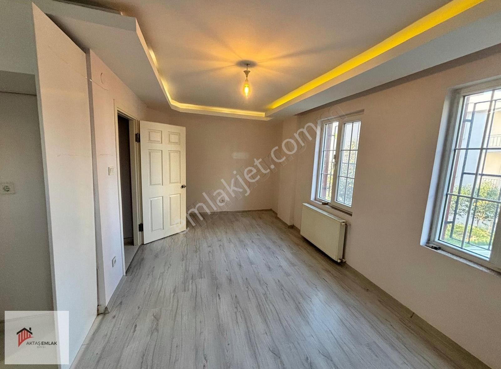 Üsküdar Mimar Sinan Kiralık Daire Aktaş'tan Üsk Merkeze Yakın Yeni Binada 2+1 İçi Bakımlı Daire