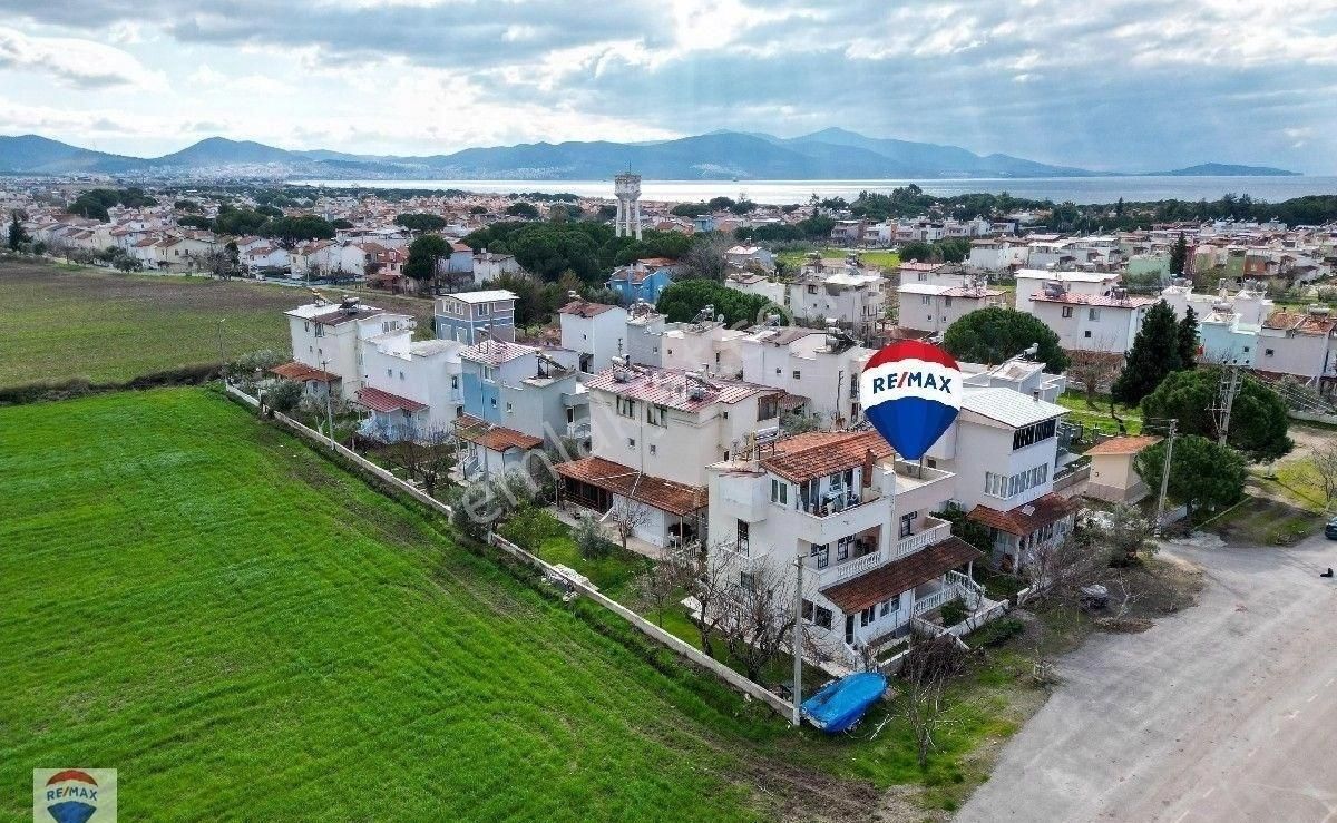 Dikili Kabakum Satılık Villa Polyak Aşina Da 3+1 Ön Cephe Villa