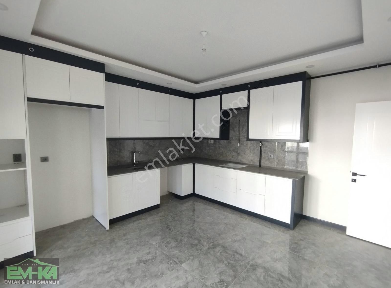 Merkezefendi Selçuk Bey Satılık Daire Em-kadan Selçukbeyde Satılık 3+1 Sıfır Daire