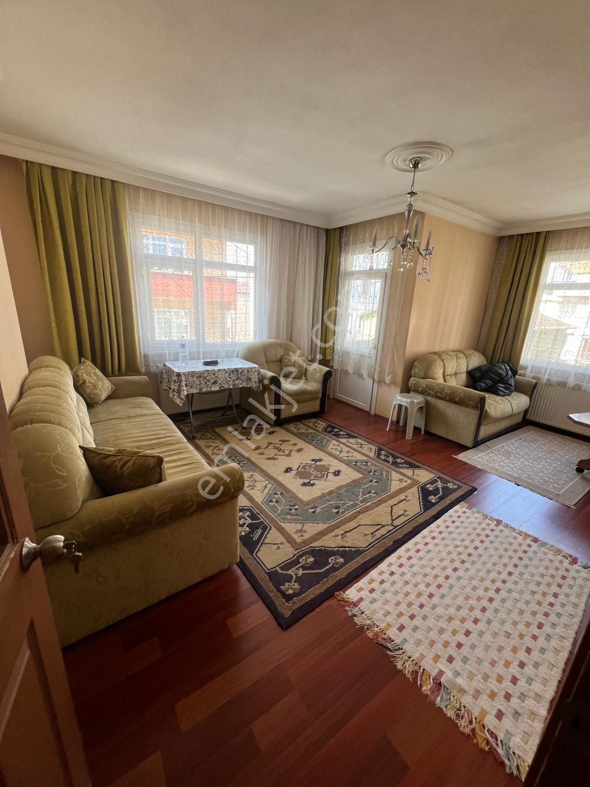 İstanbul Sancaktepe Yunusemre Mah Satılık 3+1 Ara Kat Daire 130 M2 - Görsel 11