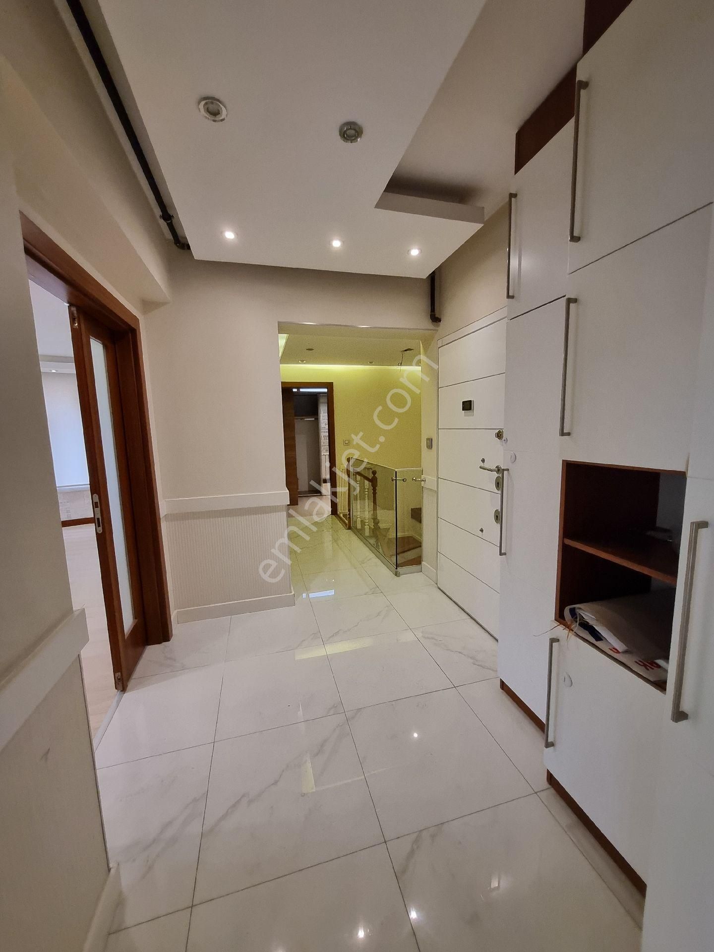 Kardeşler'de -arakat Dubleks- 4+1+giyinme Oda+kiler Köşebaşı Ful - Görsel 17