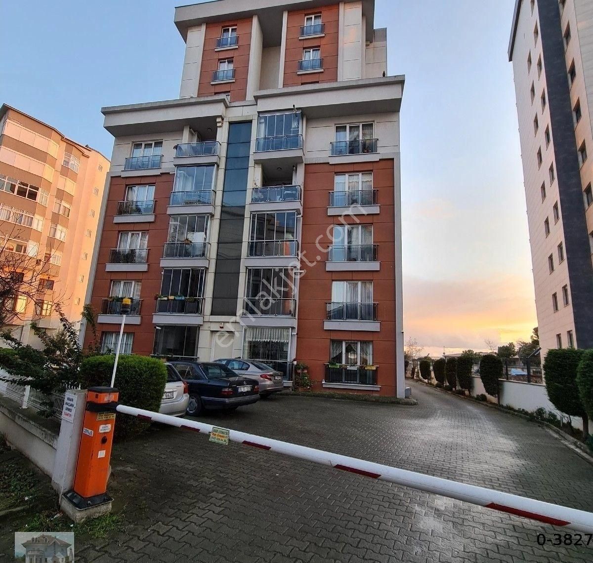 Kartal Kordonboyu Kiralık Daire Kordonboyu Sahilde Yeni Binada Kiralik 2+1daire Deniz Manzarali