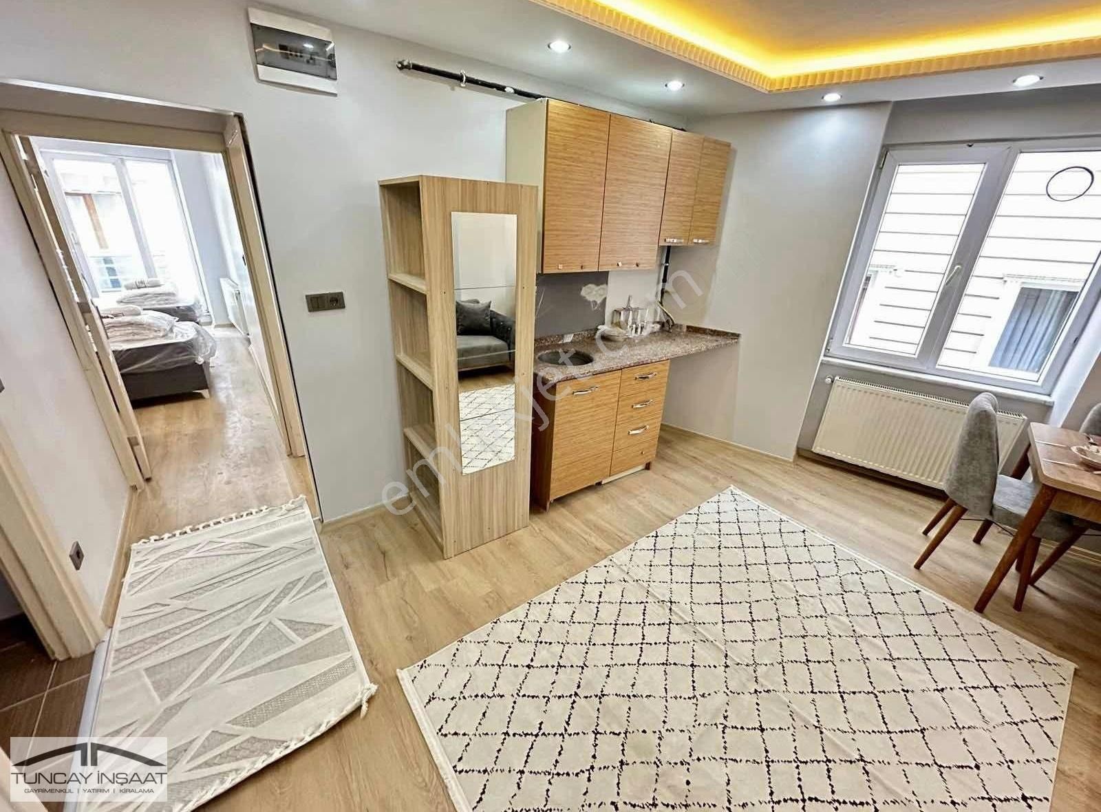 Şişli Mecidiyeköy Kiralık Daire Tuncay'dan Cadde Üstünde Asansörlü Full Sıfır Eşyalı 2+1