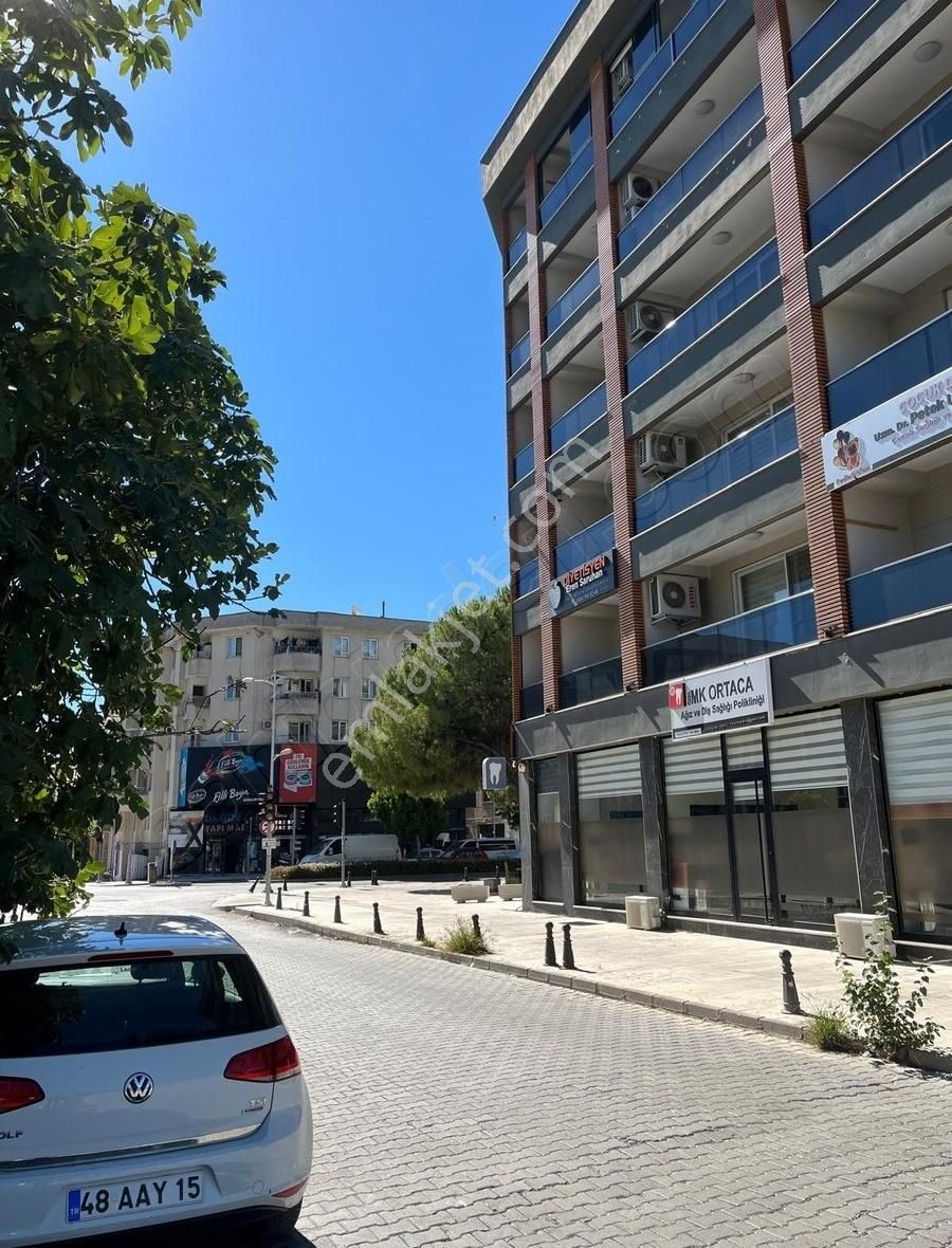 Muğla Ortaca Atatürk Bulvarında 275 M2 +275 M2 (bodrum) Dükkan - Görsel 3