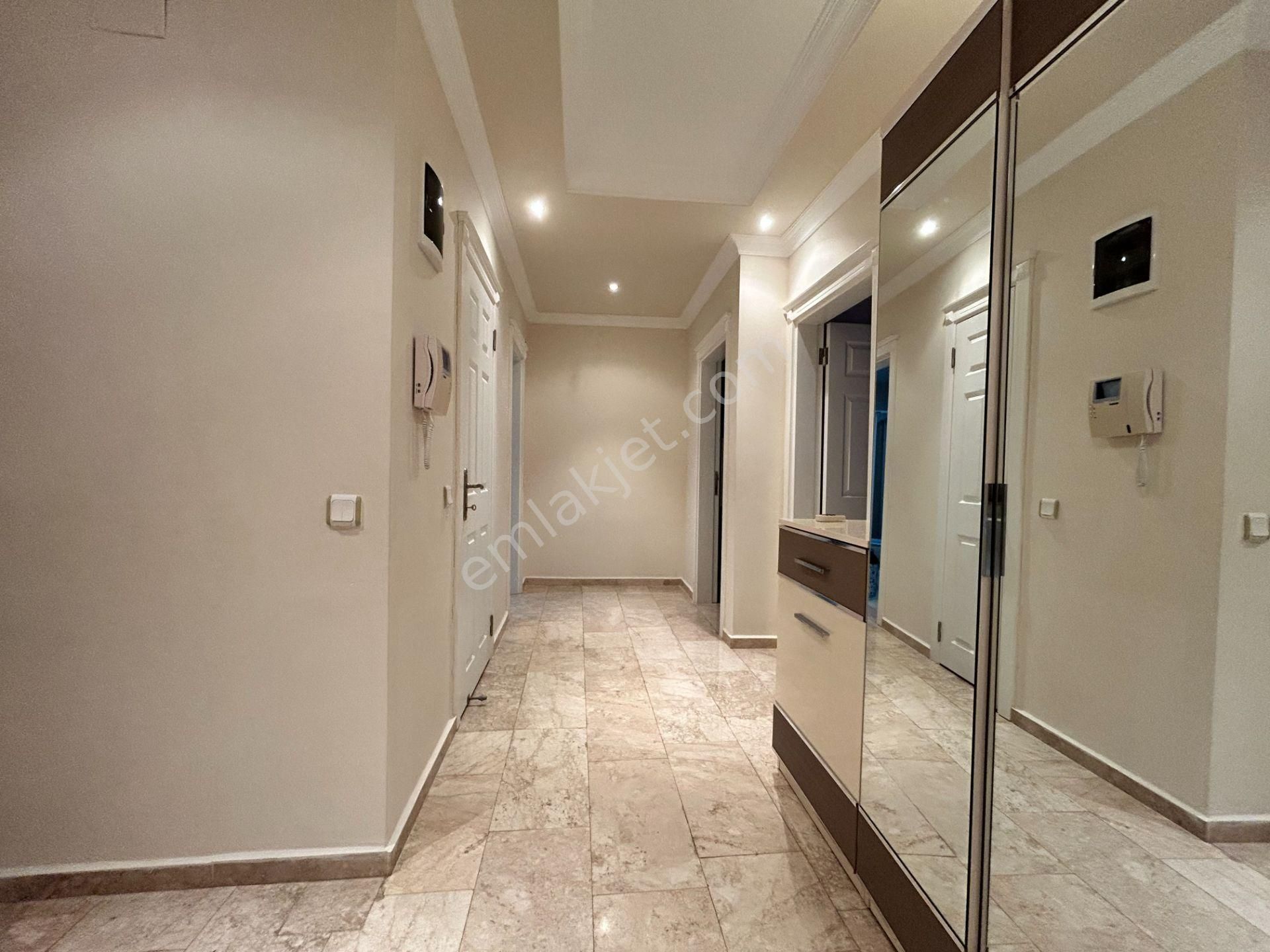 Alanya Cikcilli'de Kiralık 2+1 Site İçi Mobilyalı Manzaralı Daire - Görsel 10