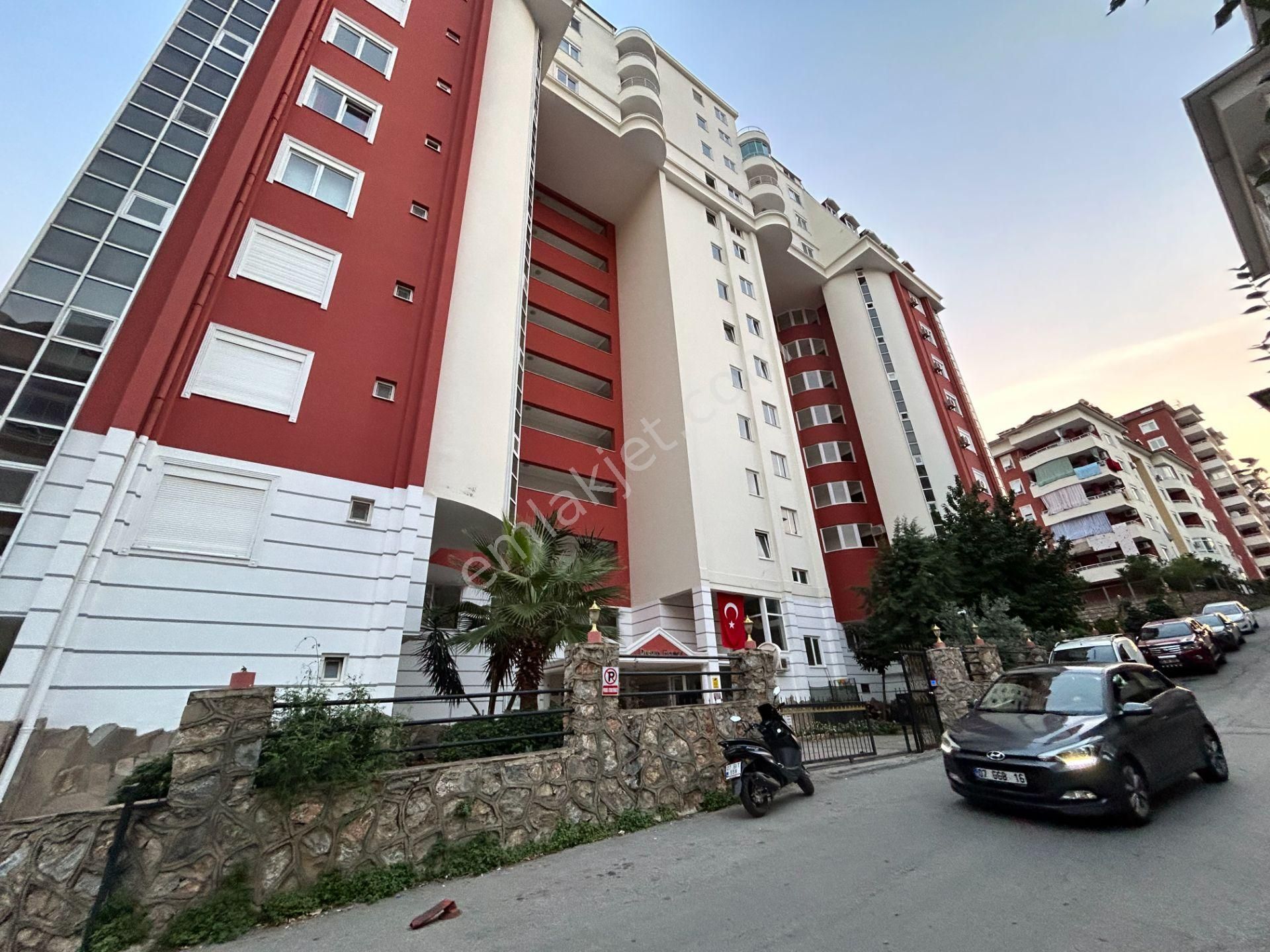 Alanya Cikcilli'de Kiralık 2+1 Site İçi Mobilyalı Manzaralı Daire - Görsel 28