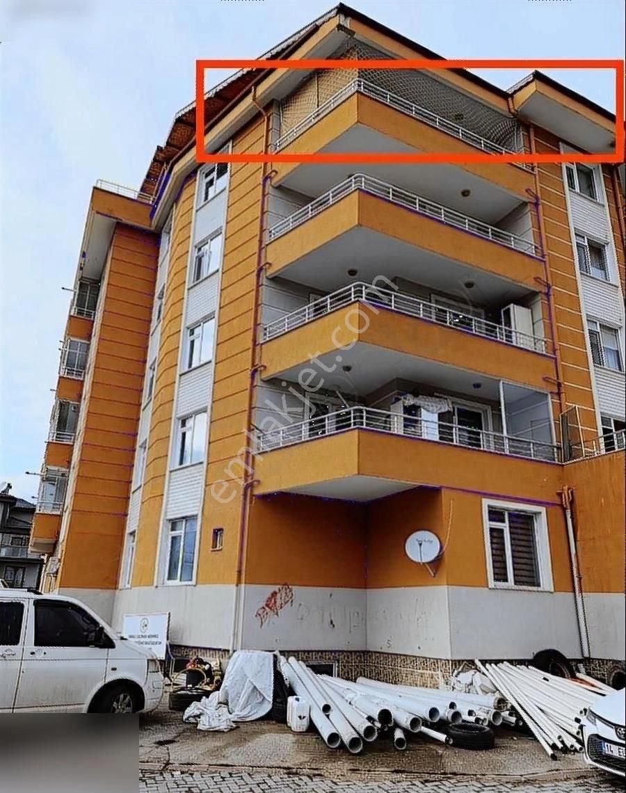 Bolu Merkez Kılıçarslan Satılık Daire Bolu Kılıçarslan Mahallesi'nde Satılık 6+1 Dubleks Daire