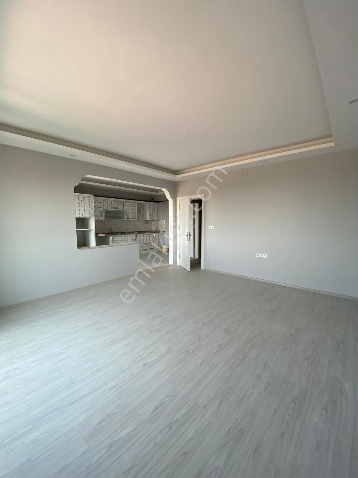 Reşatbey Mah 300 M2 6+1 Satılık Dubleks (emin'den) - Görsel 2