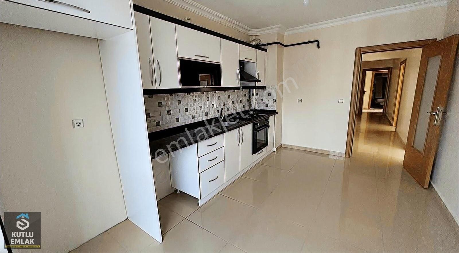 Bolu Merkez İzzet Baysal Satılık Daire İzzetbaysal Mah 3+1/130 M2 Satılık Daire