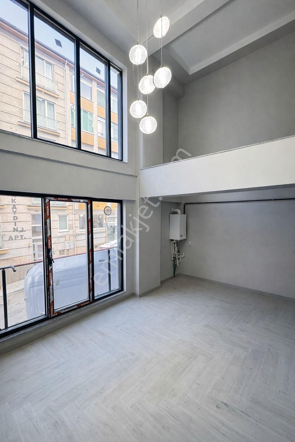 Balıkesir Bandırmada Satılık 1+1 Loft Daire - Görsel 8
