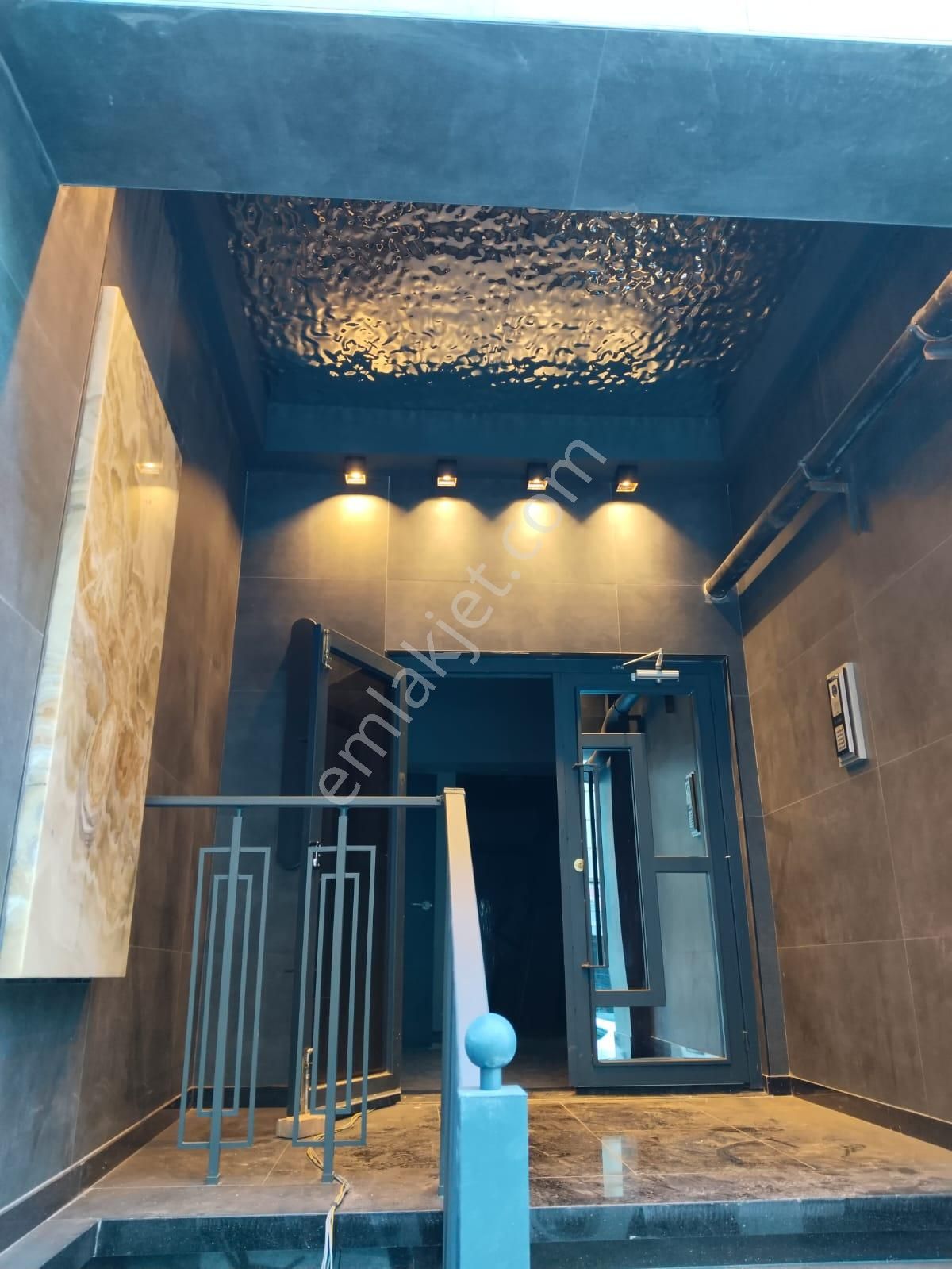 Balıkesir Bandırmada Satılık 1+1 Loft Daire - Görsel 25
