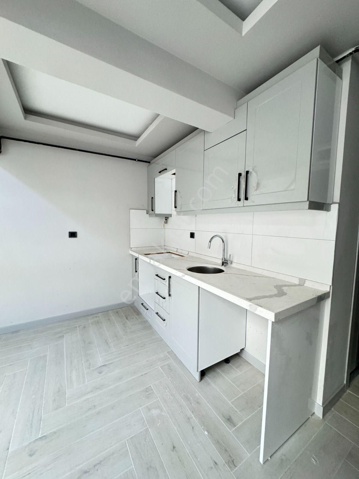 Balıkesir Bandırmada Satılık 1+1 Loft Daire - Görsel 2