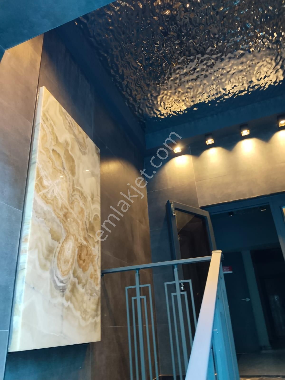 Balıkesir Bandırmada Satılık 1+1 Loft Daire - Görsel 12