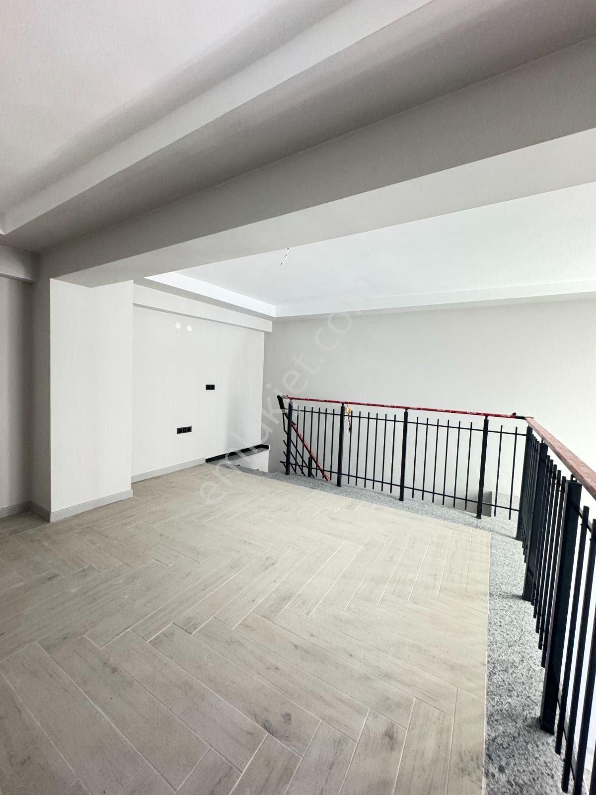 Balıkesir Bandırmada Satılık 1+1 Loft Daire - Görsel 9