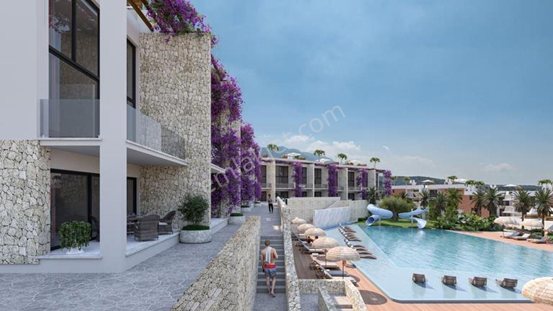 Kıbrıs Girne'de Aquamarıne Nuance 1+0 Satılık Daire