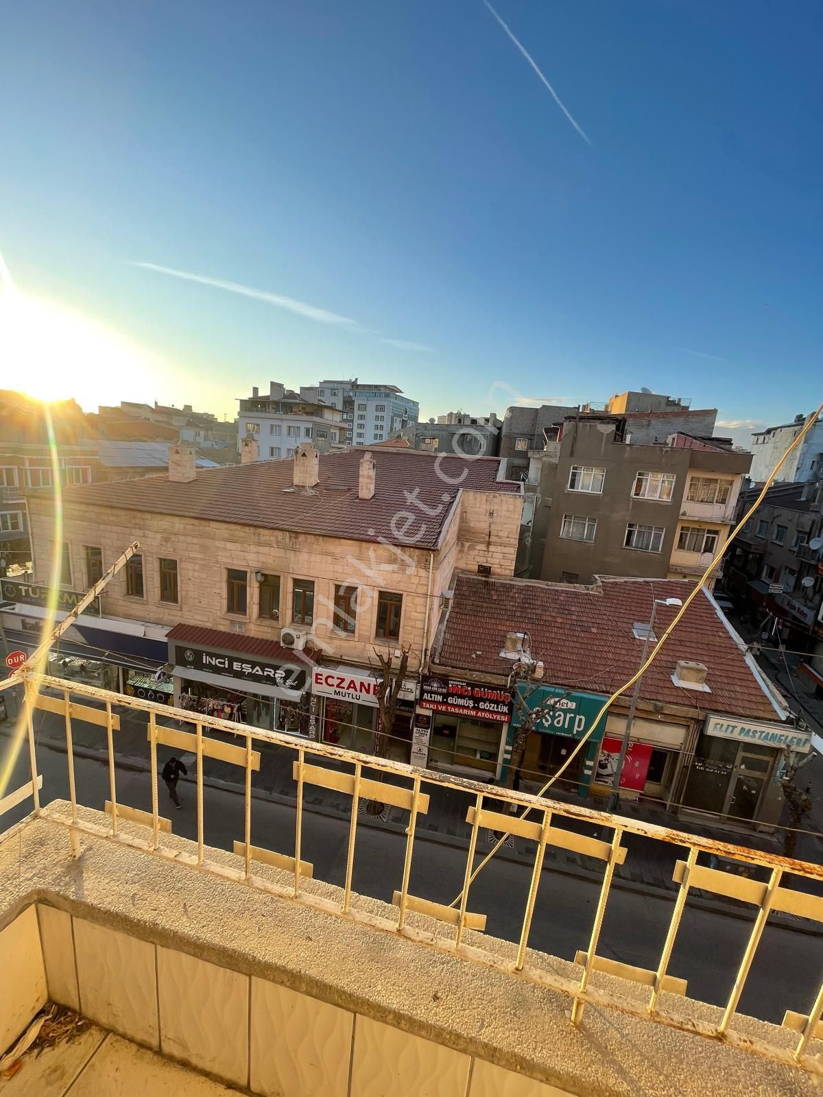 Barış Emlaktan Satılık Yatırımlık Daire - Görsel 2