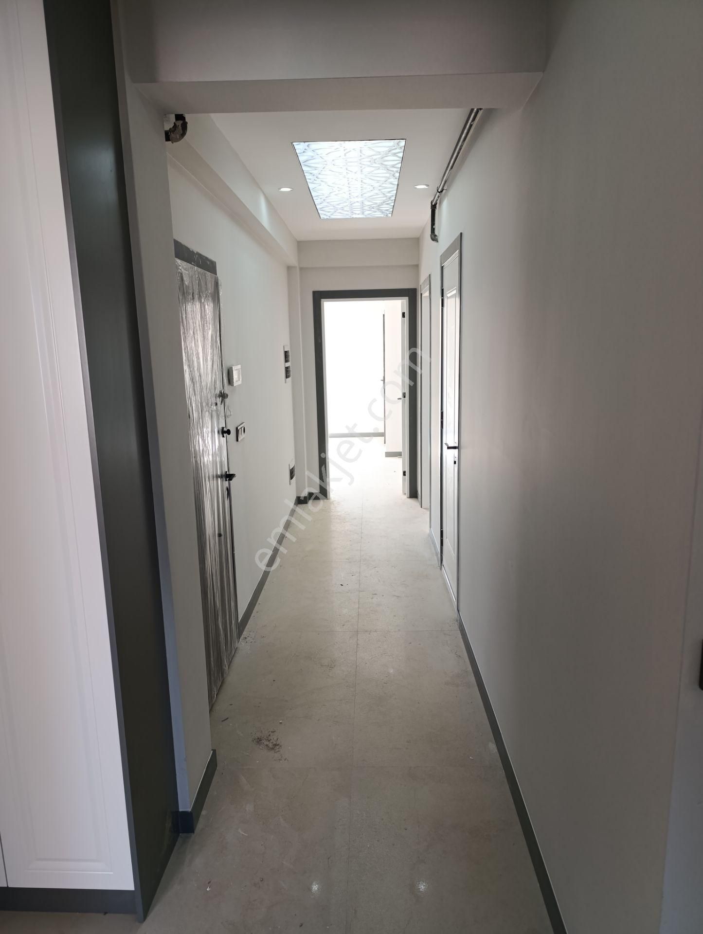 Fesleğen'de 3+1 Satılık Daireler - Görsel 24