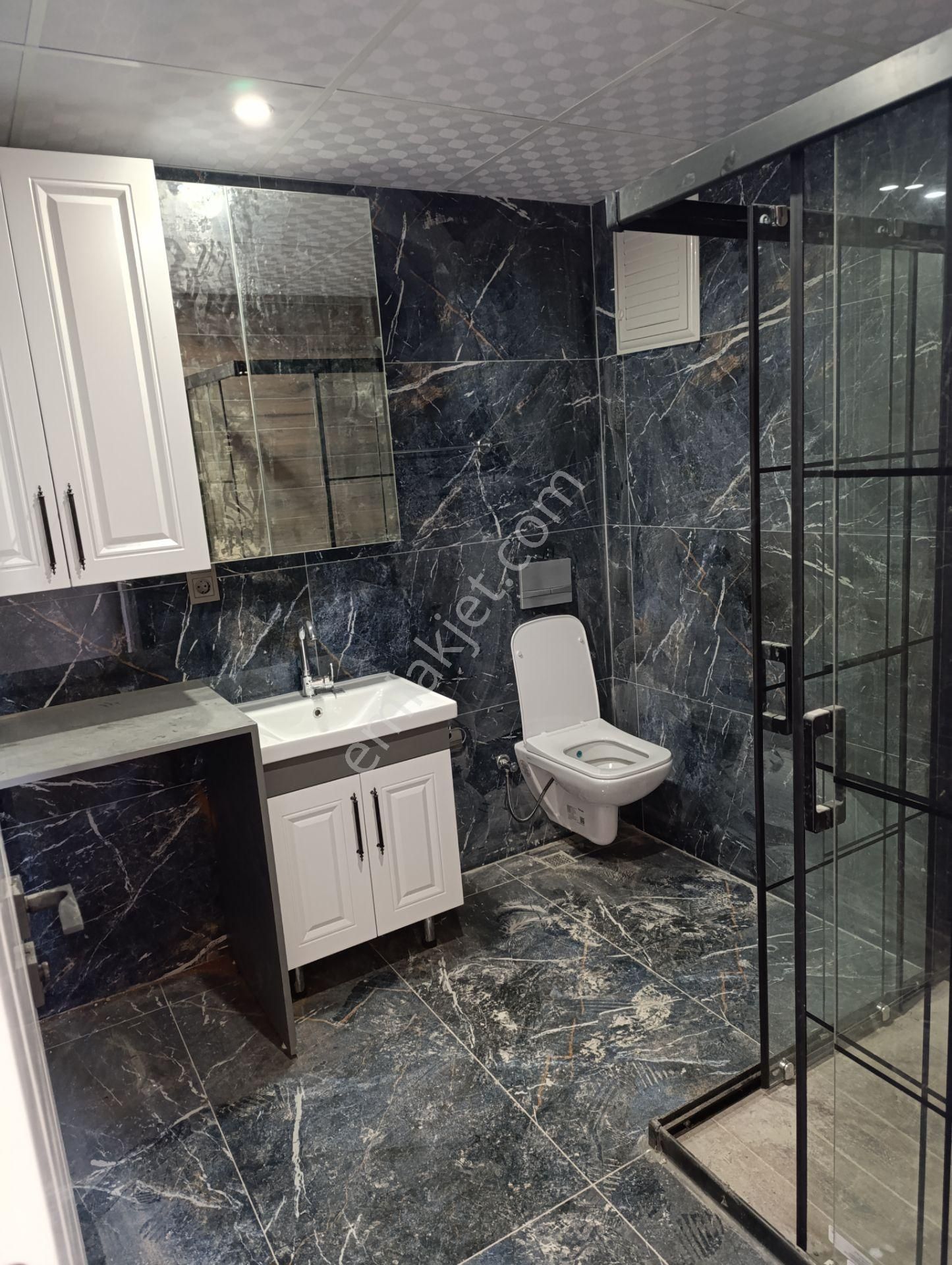 Fesleğen'de 3+1 Satılık Daireler - Görsel 22