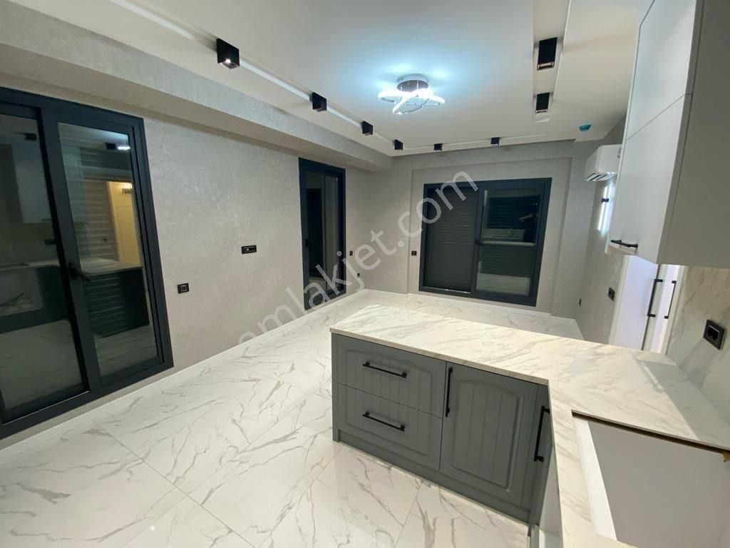 Bağbaşında Doğayla İç İçe Satılık Akıllı Villa