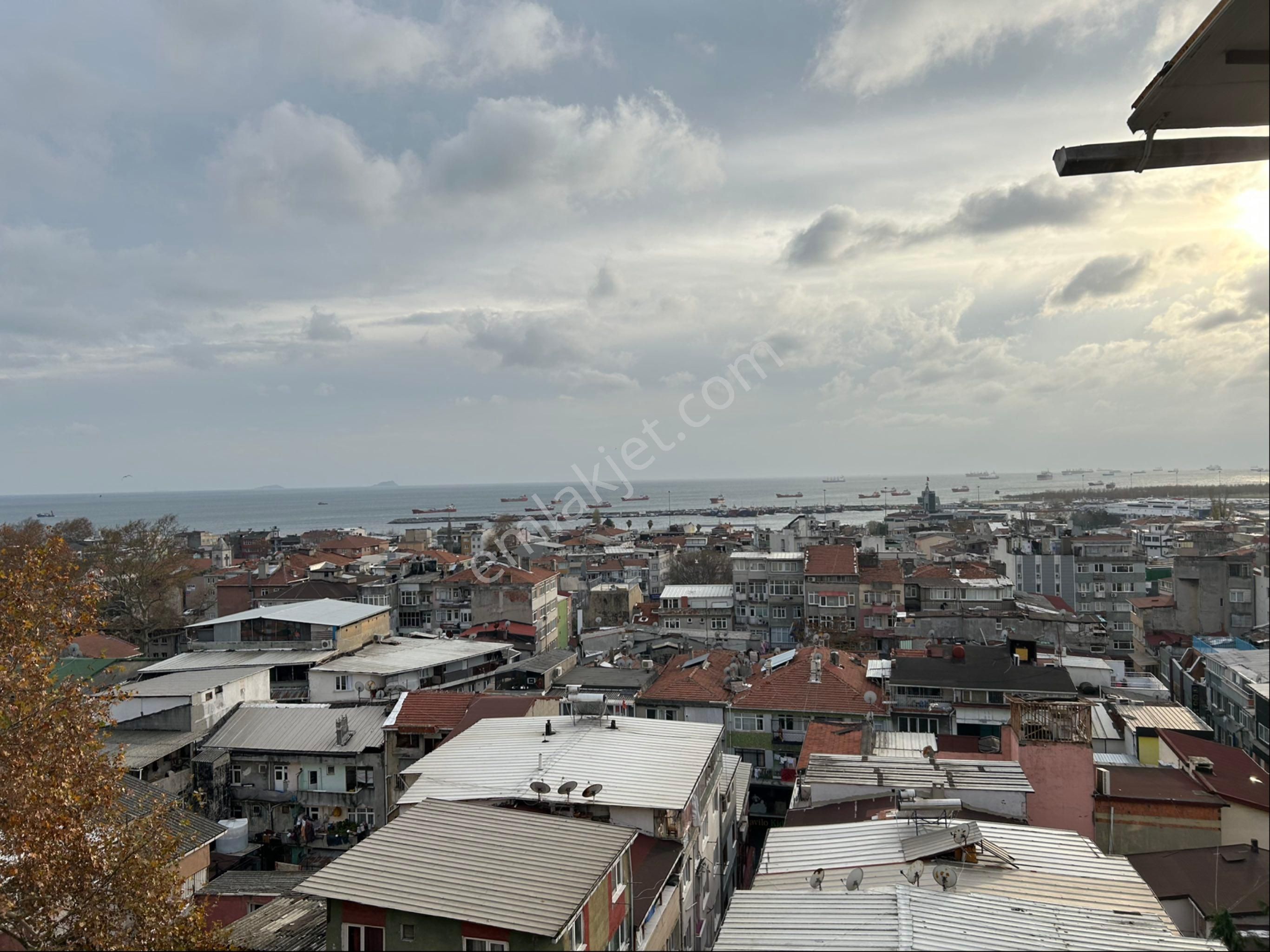 Fatih Nişanca Satılık Daire Sea-vıew Apartment In Hıstorıc Istanbul - Tarihî İstanbul'da Deniz Manzaralı Daire