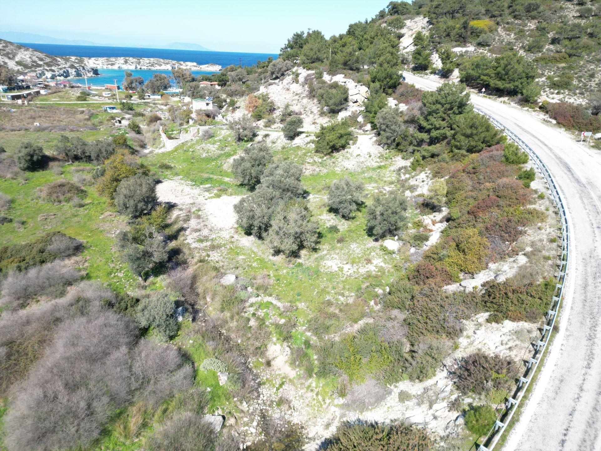 Foçanın En Güzel Konumunda Fırsat Arsa - Görsel 4