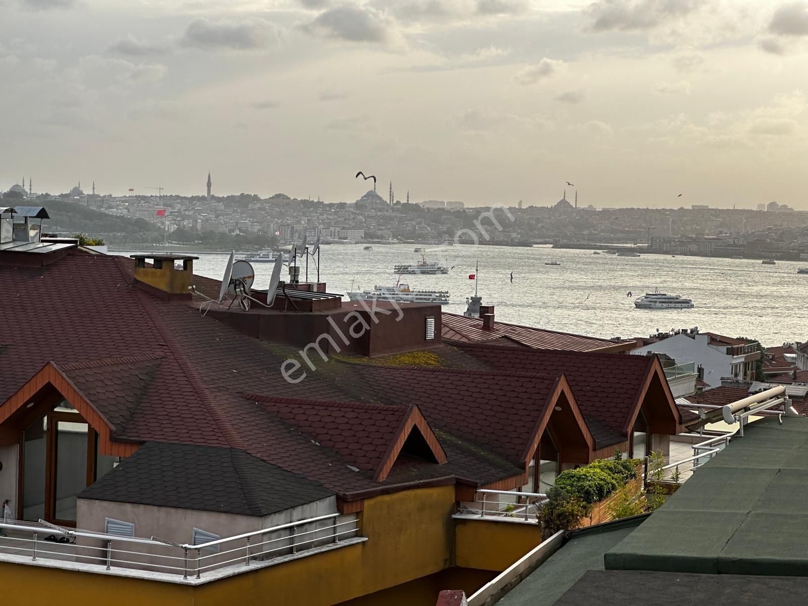 Üsküdar Valide-i Atik Satılık Daire Üsküdar Merkez'de Manzaralı Satılık Lüks Dubleks