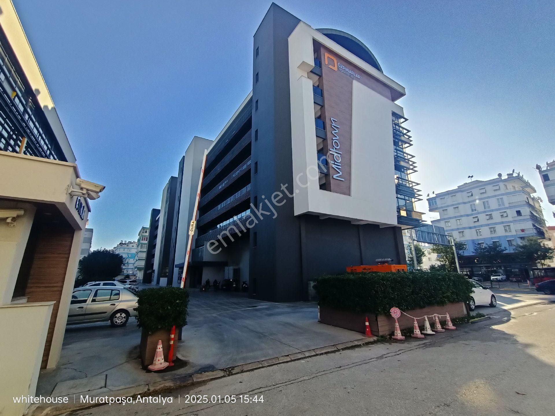 Antalya Muratpaşa Kiralık Büro Yenigün Mah. Midtown Plaza 100 M2 1+1 Ofis 35.000 Tl