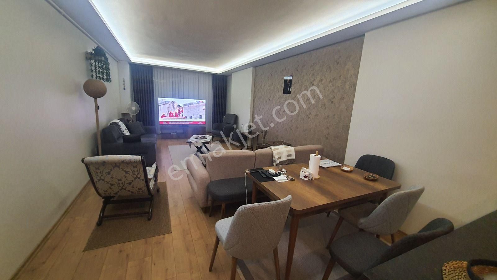 Maltepe İdealtepe Satılık Daire İdealtepe, Küçüktur Yolunda, 5 Yıllık, 85 M2 Net, Marmaraya Yakın, Geniş Lüks 2+1