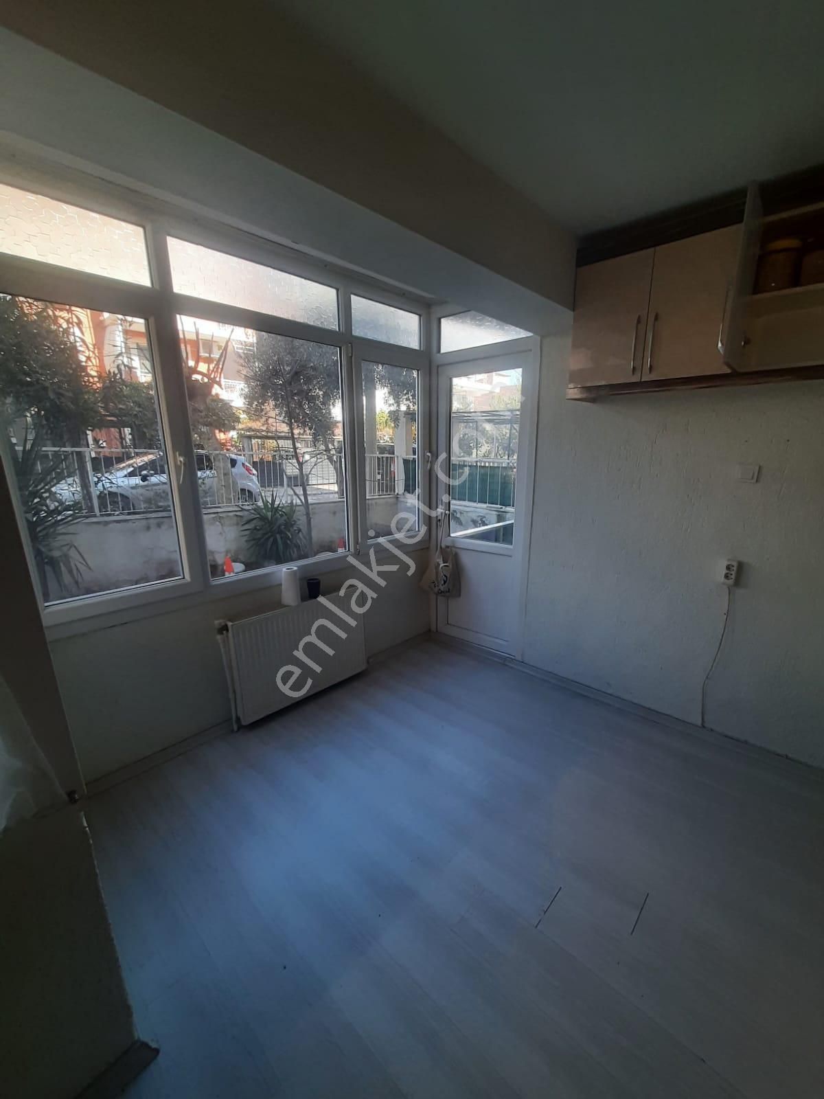 Bornova Atatürk Mah. 3+1 Kiralık Daire - Görsel 14