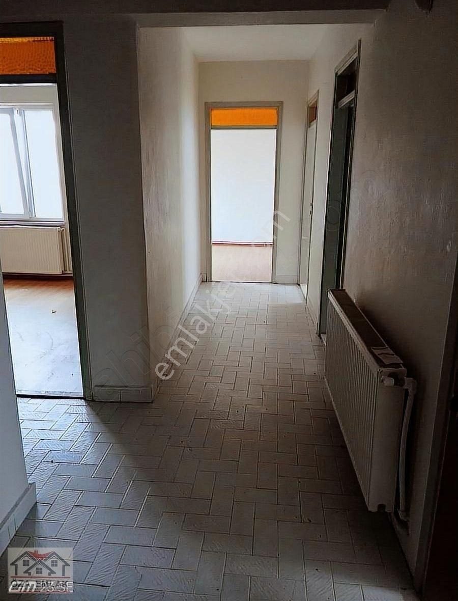 Gönen Malkoç Kiralık Daire Öza Emlak Kurtuluş Mahallesi 3+1 Ara Kat Kiralık Daire