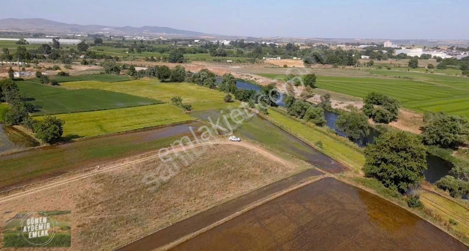 Gönen Kurtuluş Satılık Tarla Gönen'de İmar Genişleme Alanında Yola Cephe 4.100 M2 Arazi