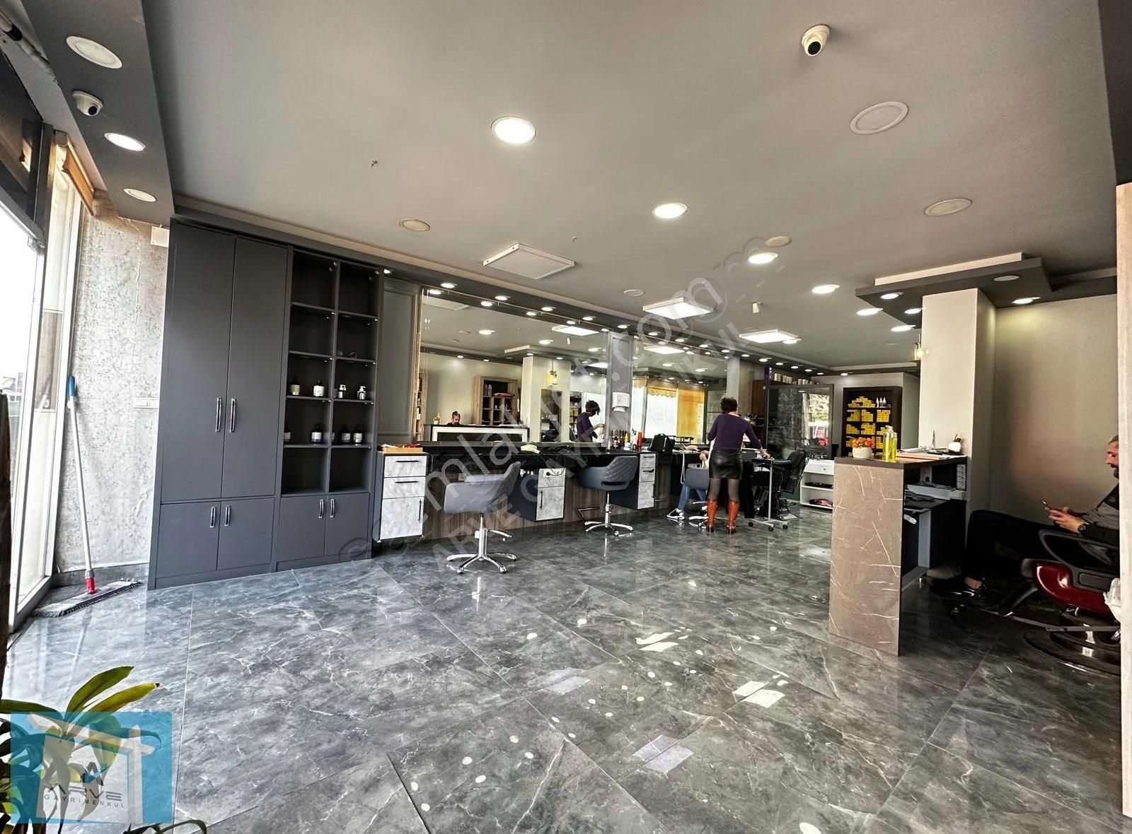 Arve'den Merkez Mh'de Ana En İşlek Ana Cadde Kenarı Geniş Dükkan