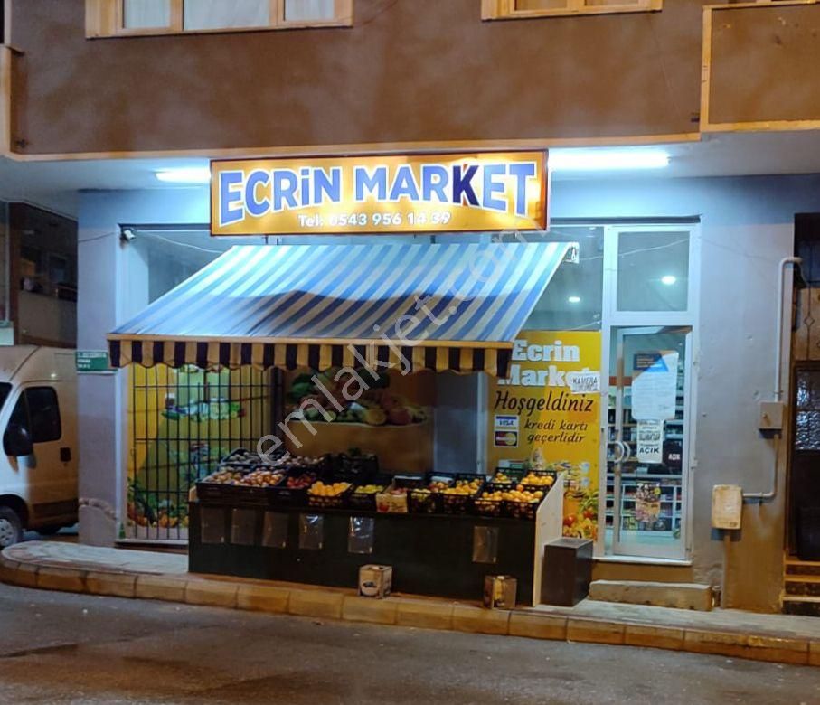 Cadde Üzerinde İşlek Market Araba Takasına Açık
