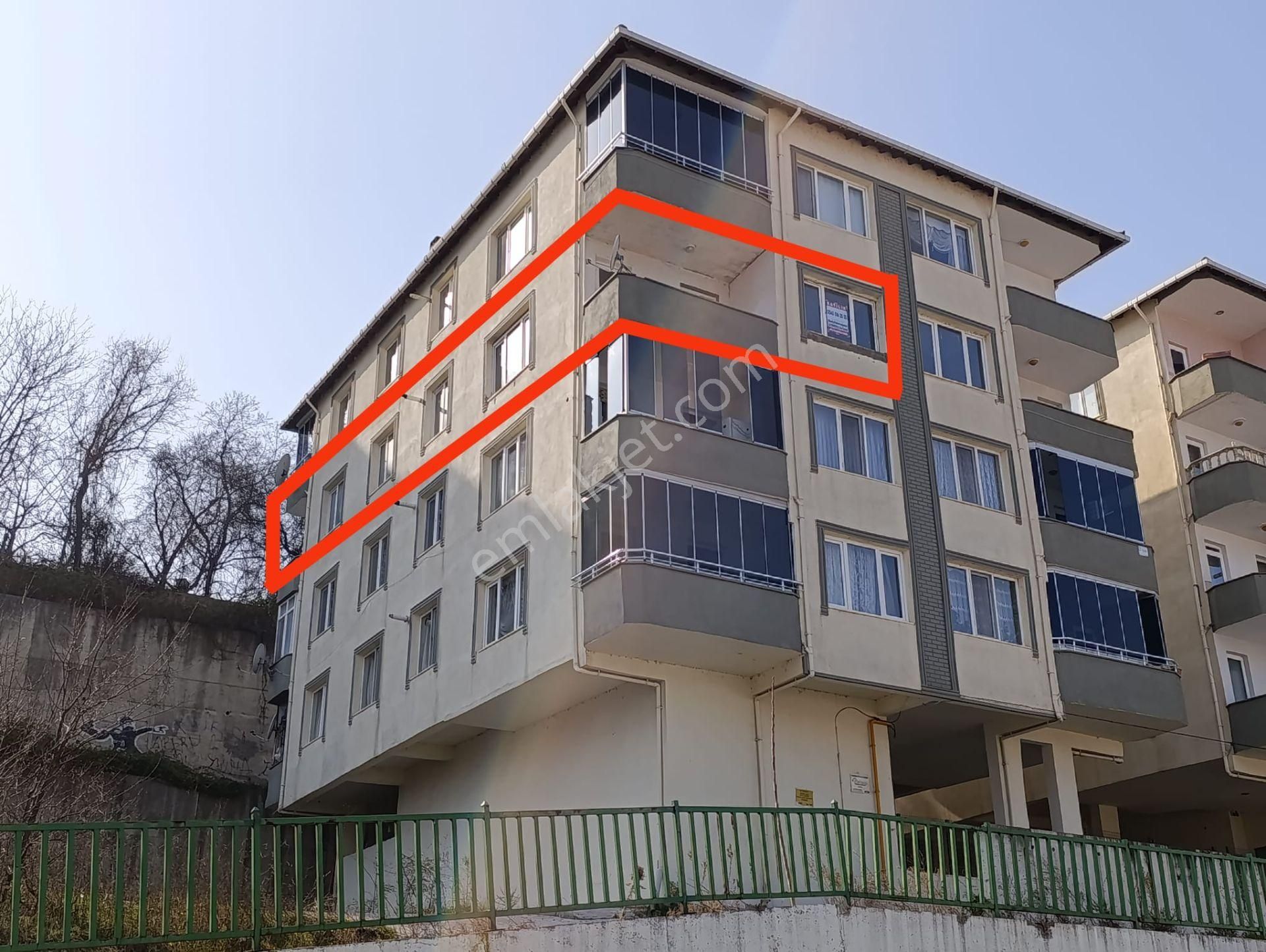 M.k.paşa Gayrimenkulden Cumhuriyet'te Çiftcephe 3+1 Arakat Daire