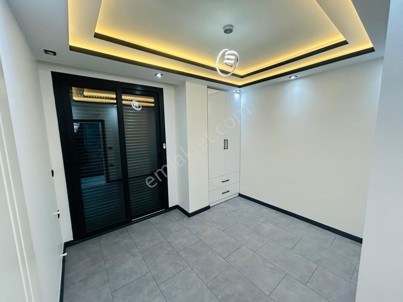 Mavişehir’de Doğayla İç İçe Lüks Müstakil Villa! - Görsel 21