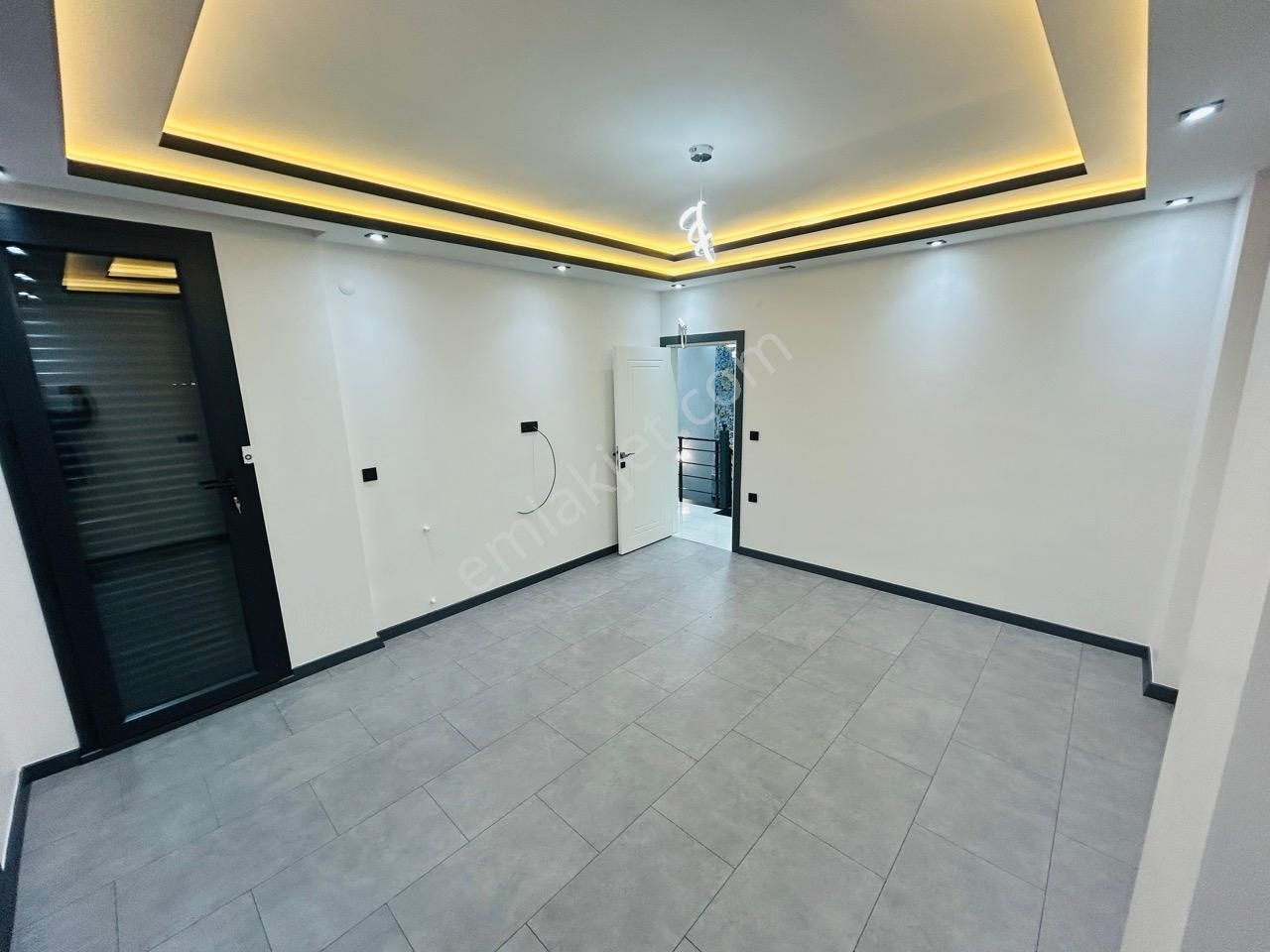 Mavişehir’de Doğayla İç İçe Lüks Müstakil Villa! - Görsel 20