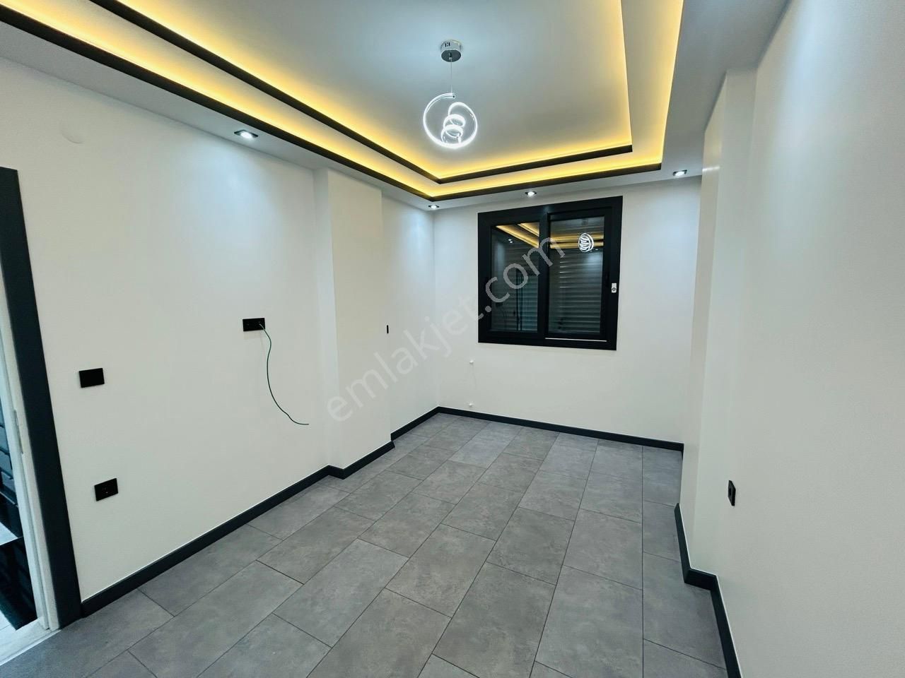 Mavişehir’de Doğayla İç İçe Lüks Müstakil Villa! - Görsel 17