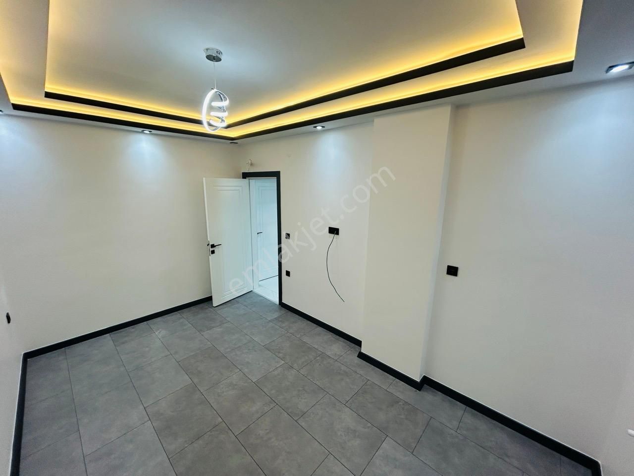 Mavişehir’de Doğayla İç İçe Lüks Müstakil Villa! - Görsel 18