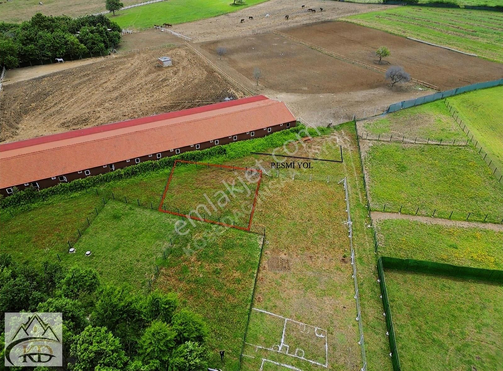 Çatalca Kalfa Satılık Tarla Satılık Çatalca Kalfaköyde 280m² Çevrili Elektrik Su Mevcut Arsa