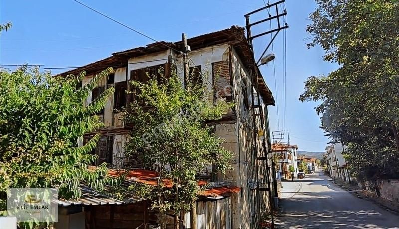 Safranbolu Kirkille Satılık Müstakil Ev Safranbolu Kirkilli Mah. Bahçeli 2 Katlı 1.896 M2 Satılık Ev