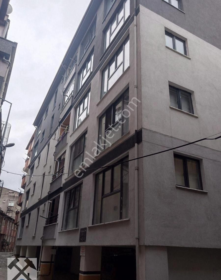 Zonguldak Merkez Terakki Satılık Daire Zonguldak Çarşı Merkezde Satılık 2+1 Daire