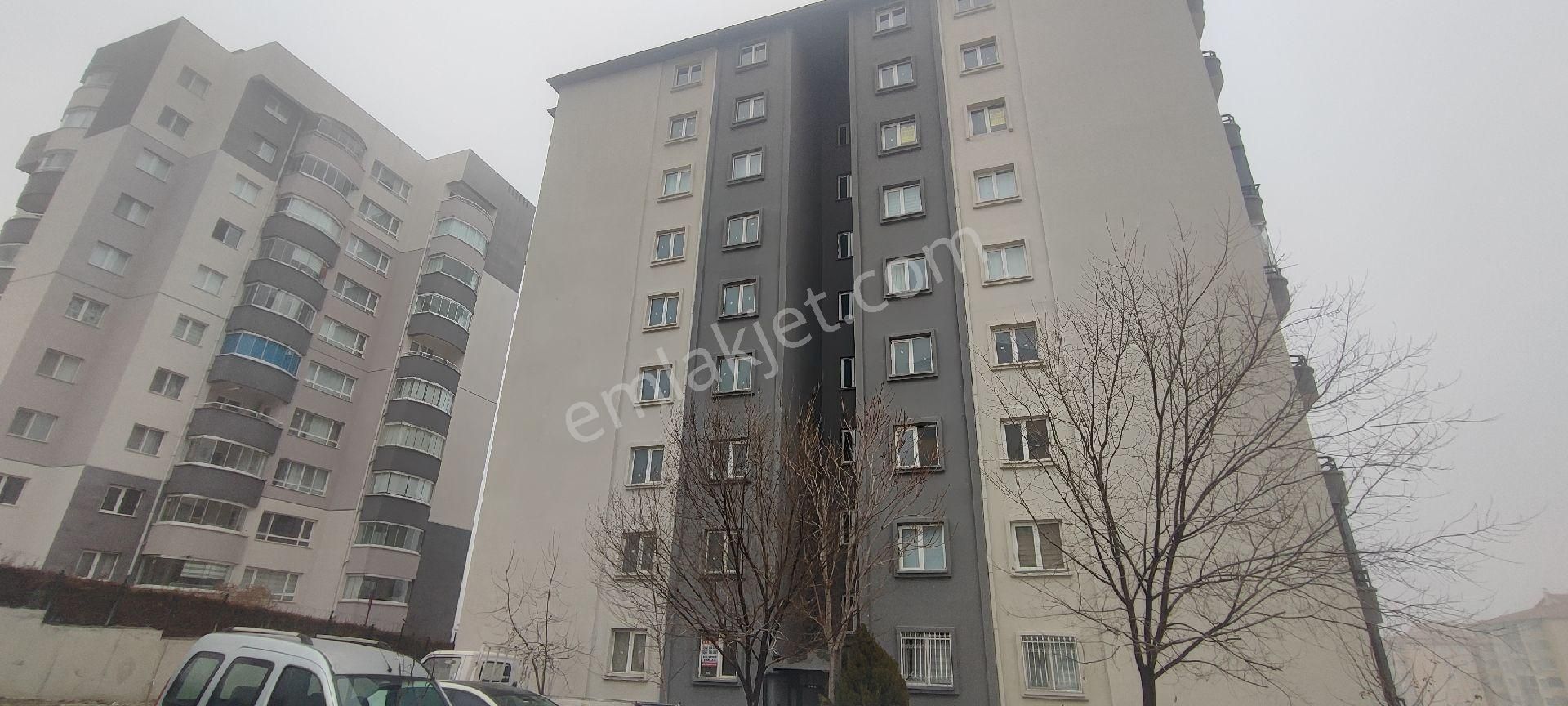 Ankara Yenimahalle Site İçerisinde Satılık Daire Eren Gayrimenkul Den Emin Guven Sitesinde Kelepir Natamam 3+1