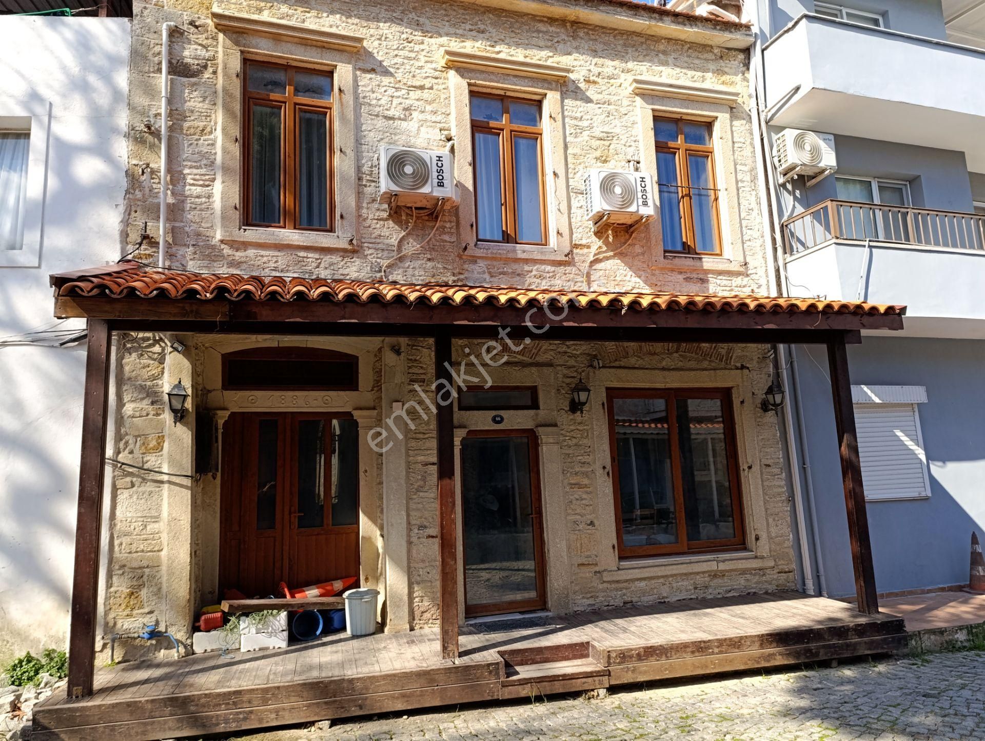 Rose Emlak'tan Satılık Şehir Merkezinde Taş Bina - Görsel 20